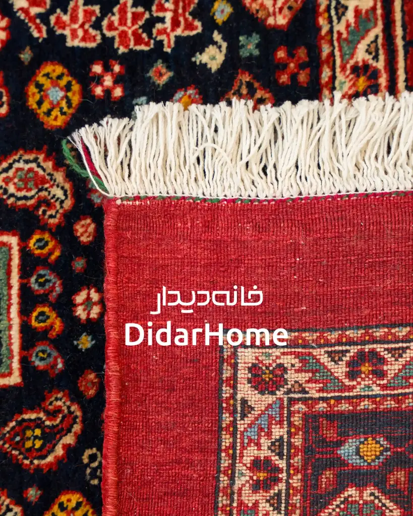 فرش دستباف قشقایی طرح ترنجی ۳/۳۸ متری