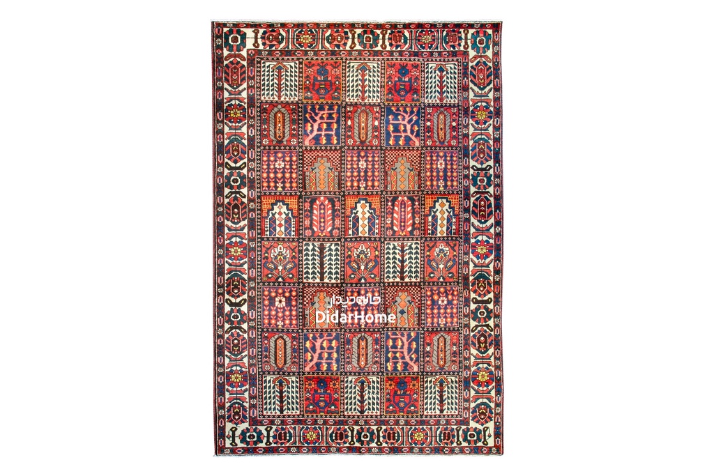 فرش دستباف آنتیک بختیاری طرح خشتی شش متری